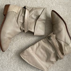 MainWoods Vintage Leather Bandolero short Sand color boots. Size 7 1/2
